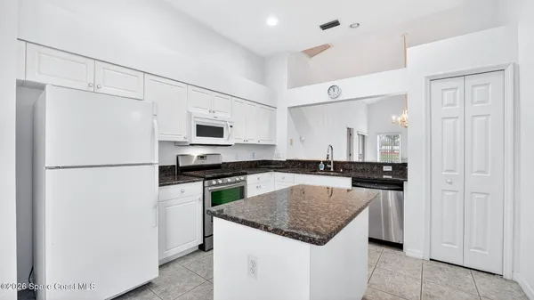 $294,900 | 934 Pine Creek Circle Northeast, Palm Bay, FL 32905