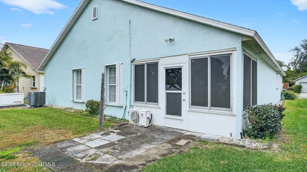 $294,900 | 934 Pine Creek Circle Northeast, Palm Bay, FL 32905