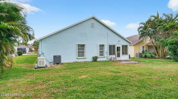 $294,900 | 934 Pine Creek Circle Northeast, Palm Bay, FL 32905