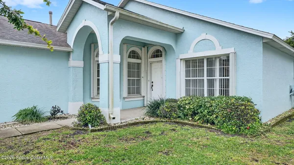 $294,900 | 934 Pine Creek Circle Northeast, Palm Bay, FL 32905