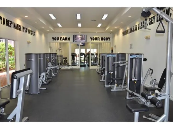 $2,160 | 18335 Northwest 68th Avenue, Unit 750318, Hialeah, FL 33015