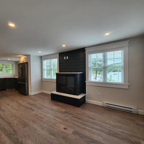 $2,350 | 1330 Lake Street, Unit 4, Bristol, NH 03222