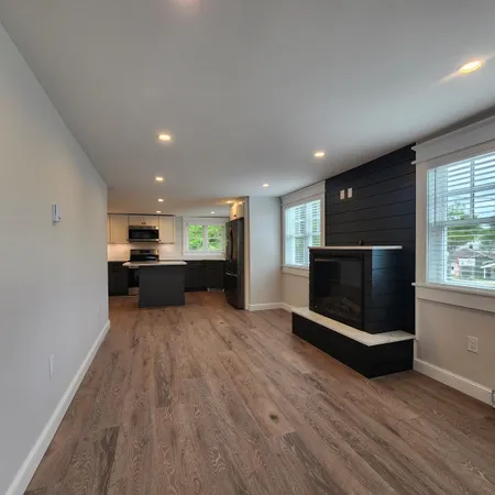 $2,350 | 1330 Lake Street, Unit 4, Bristol, NH 03222