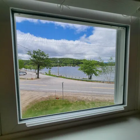 $2,350 | 1330 Lake Street, Unit 4, Bristol, NH 03222