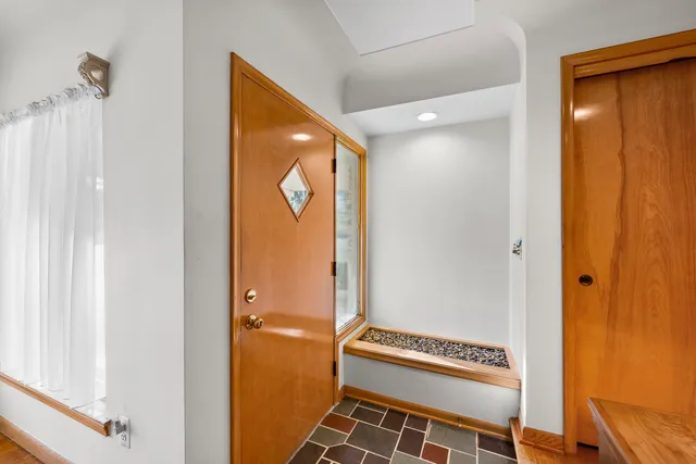 $425,000 | 53223 Sophia Drive, Utica, MI 48316