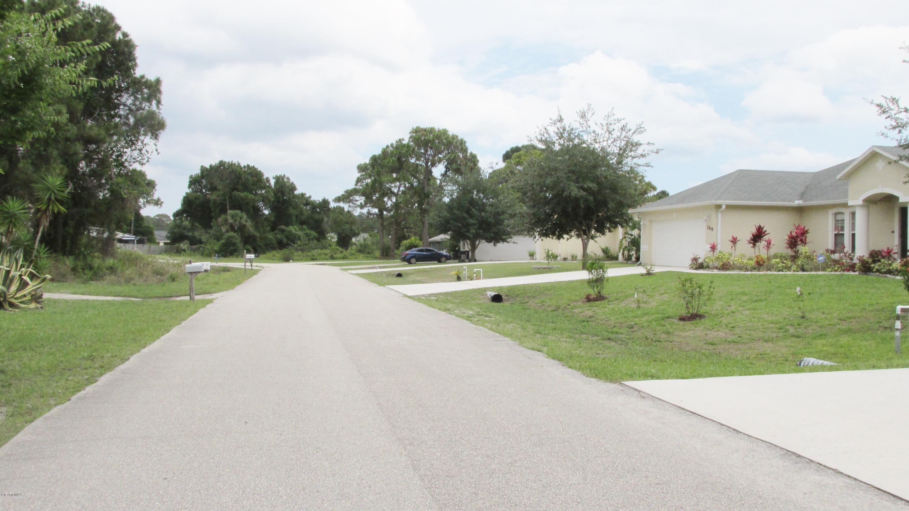174 Tudor Road Southwest Palm Bay, FL 32908 - Photo 20 of 20 a view of outdoor space yard and entertaining space