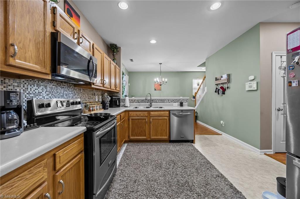 3510 Scotland Ridge Court Winston-Salem, NC 27107 - Photo 8 of 20