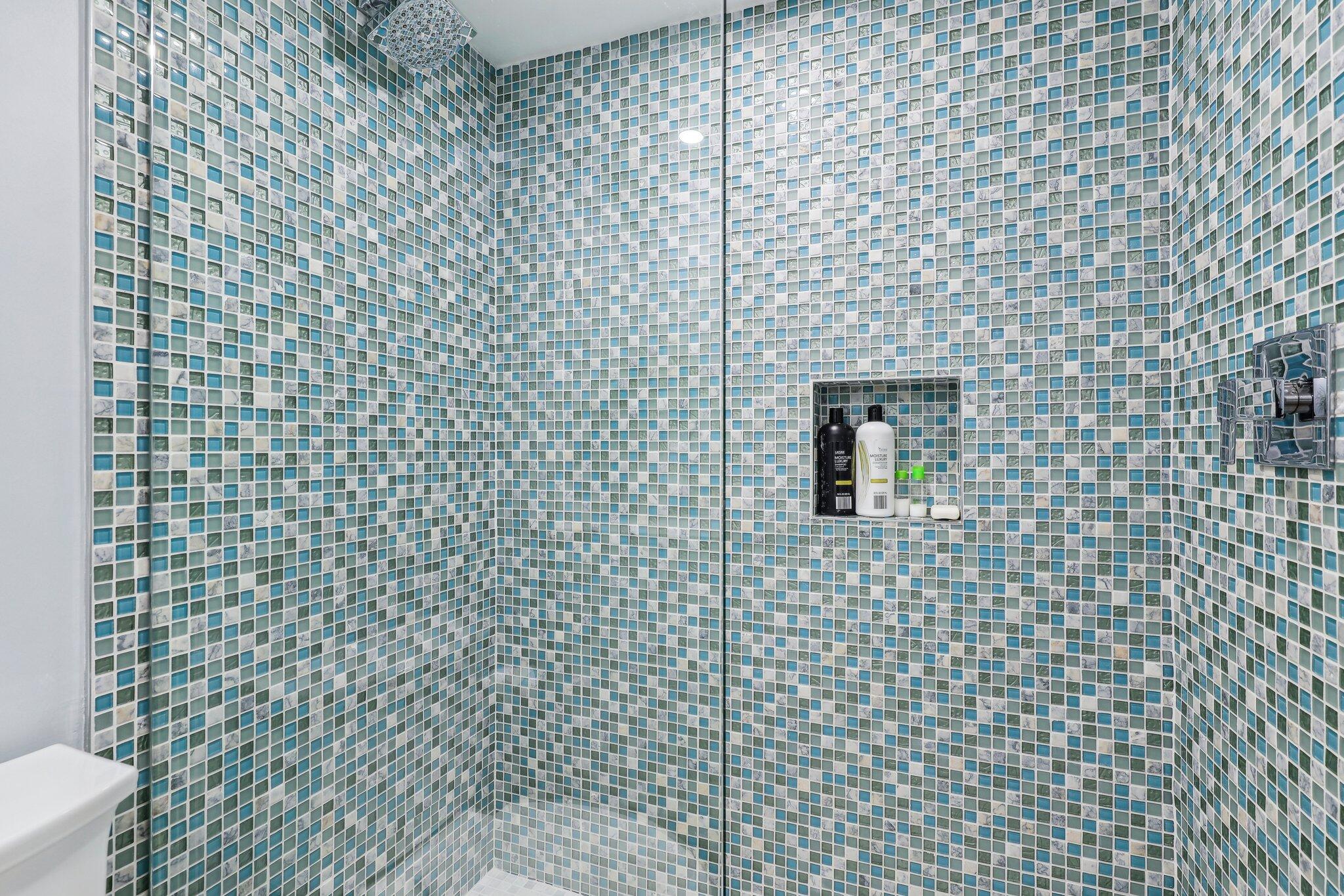 200 East Royal Palm Road, Unit 304 Boca Raton, FL 33432 - Photo 31 of 37 a bathroom with a toilet