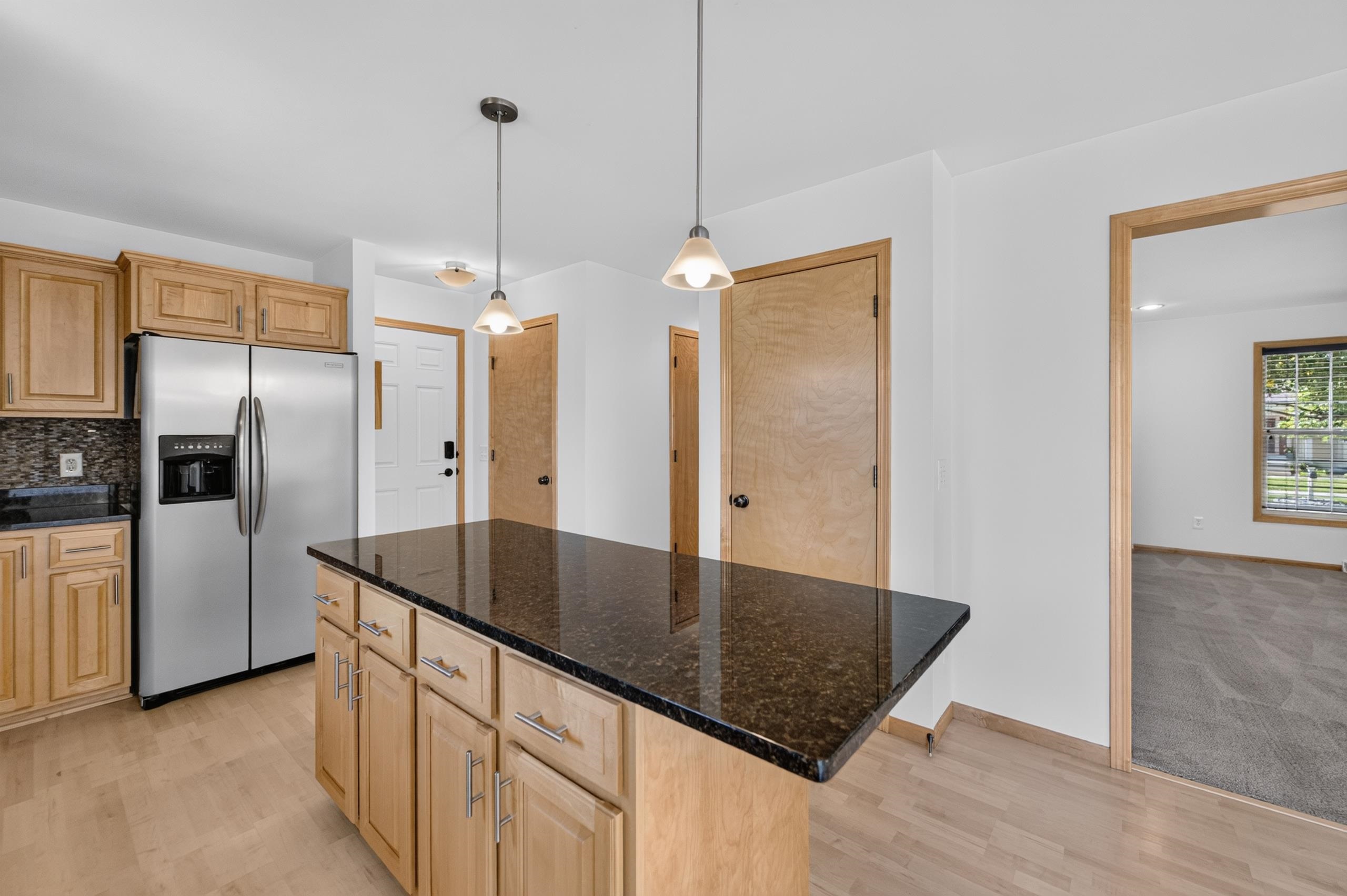 7722 Crawling Stone Road Madison, WI 53719 - Photo 9 of 38 Gallery Image 9