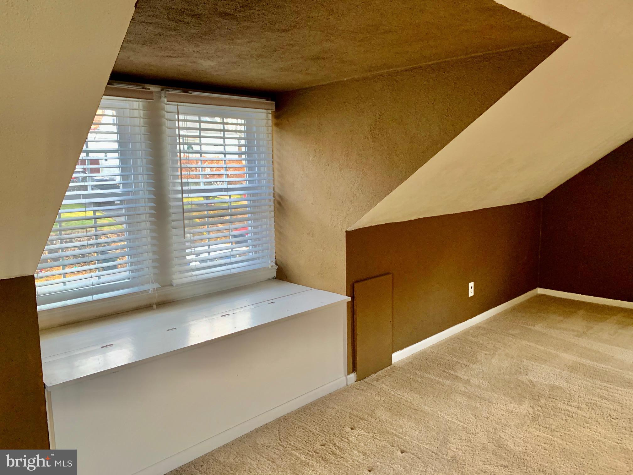 551 Hillcrest Road York, PA 17403 - Photo 27 of 34 Gallery Image 27