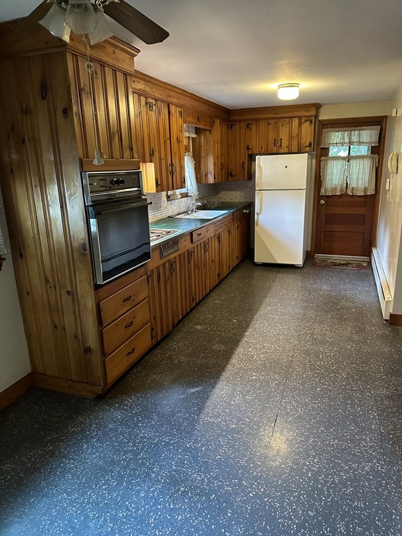 18 Dalphen Road Shrewsbury, MA 01545 - Photo 2 of 12 Gallery Image 2