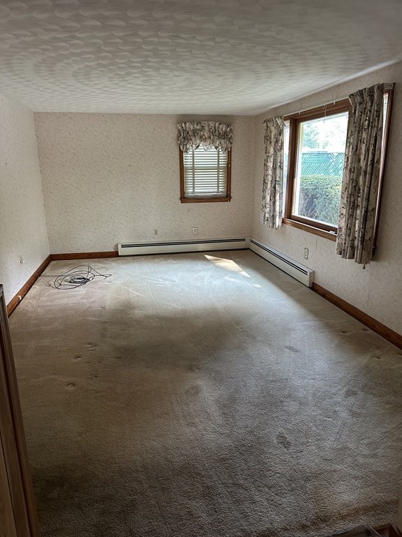 18 Dalphen Road Shrewsbury, MA 01545 - Photo 4 of 12 Gallery Image 4