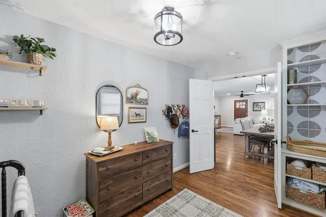 $420,000 | 6428 Waverly Way, Fort Worth, TX 76116