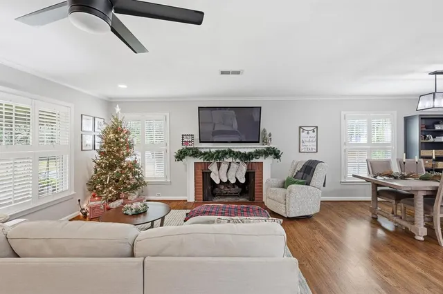 $420,000 | 6428 Waverly Way, Fort Worth, TX 76116