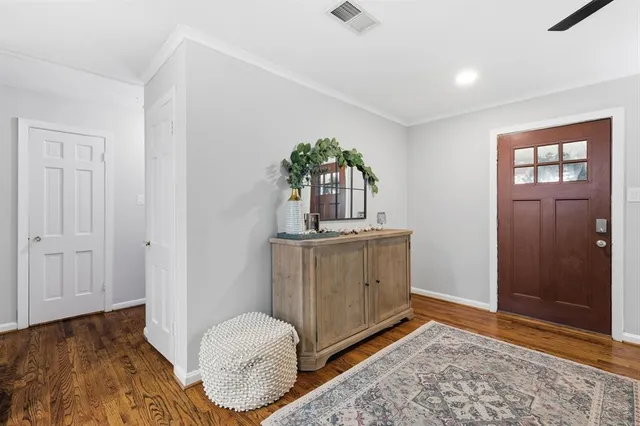 $420,000 | 6428 Waverly Way, Fort Worth, TX 76116