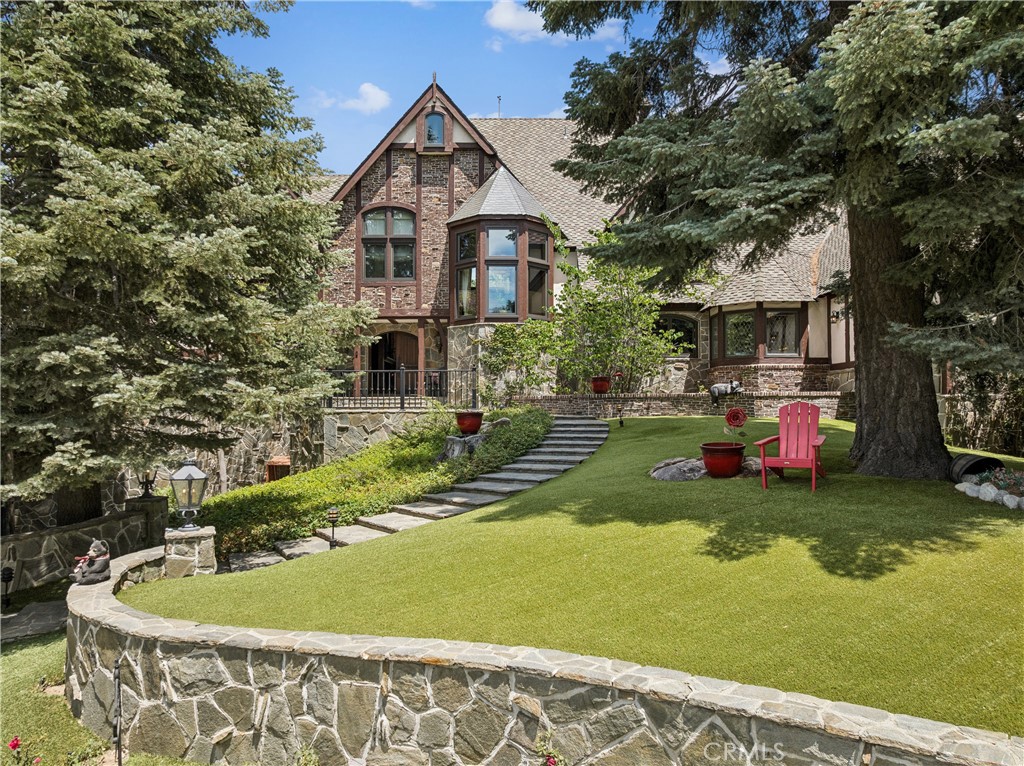 29162 Bald Eagle Ridge Road Lake Arrowhead, CA 92352 - Photo 5 of 66 Gallery Image 5