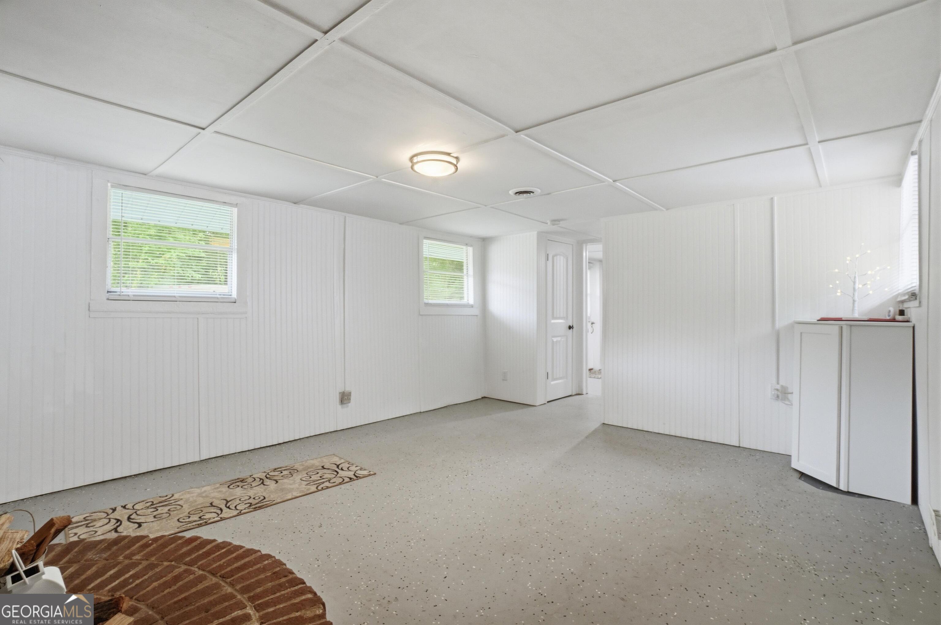 3022 Maple Road Southeast Lindale, GA 30147 - Photo 23 of 29 a view of room