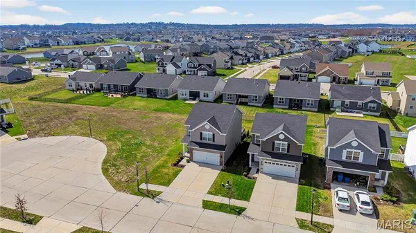 $385,000 | 123 Baycrest Court, St. Charles, MO 63301