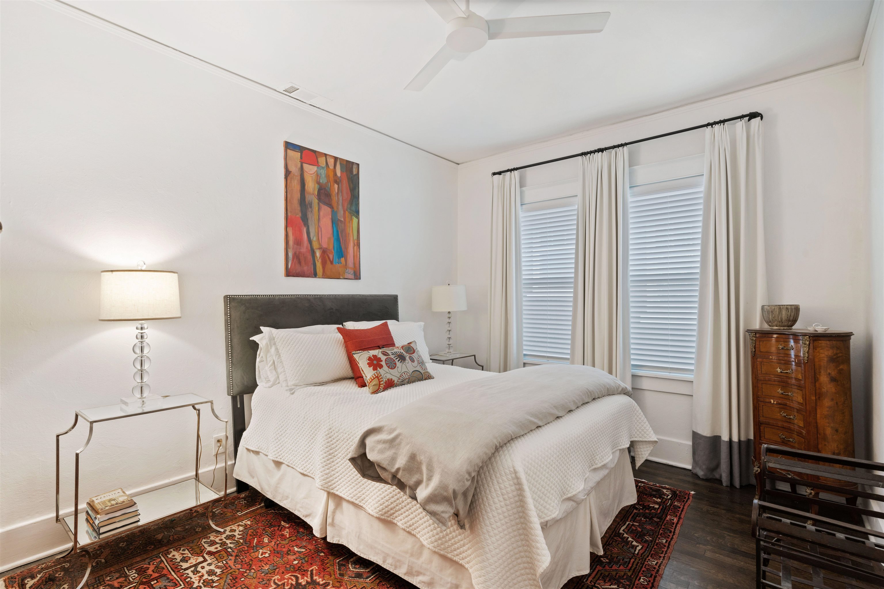 1701 Autumn, Unit 2 Memphis, TN 38112 - Photo 11 of 16 a bedroom with a bed and wooden floor