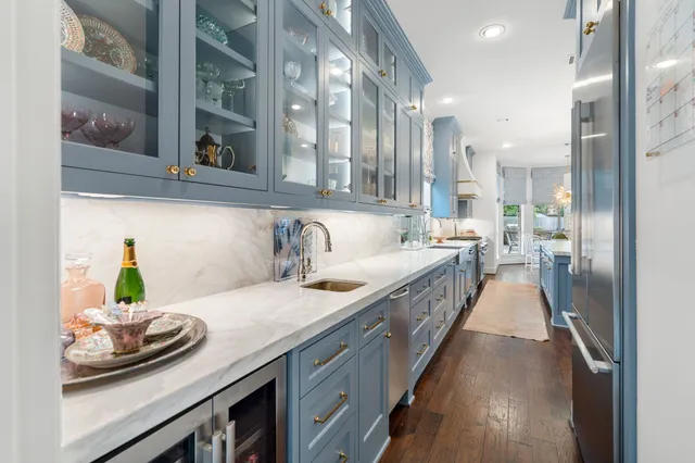 $1,200,000 | 27530 Robillard Springs Lane, Katy, TX 77494