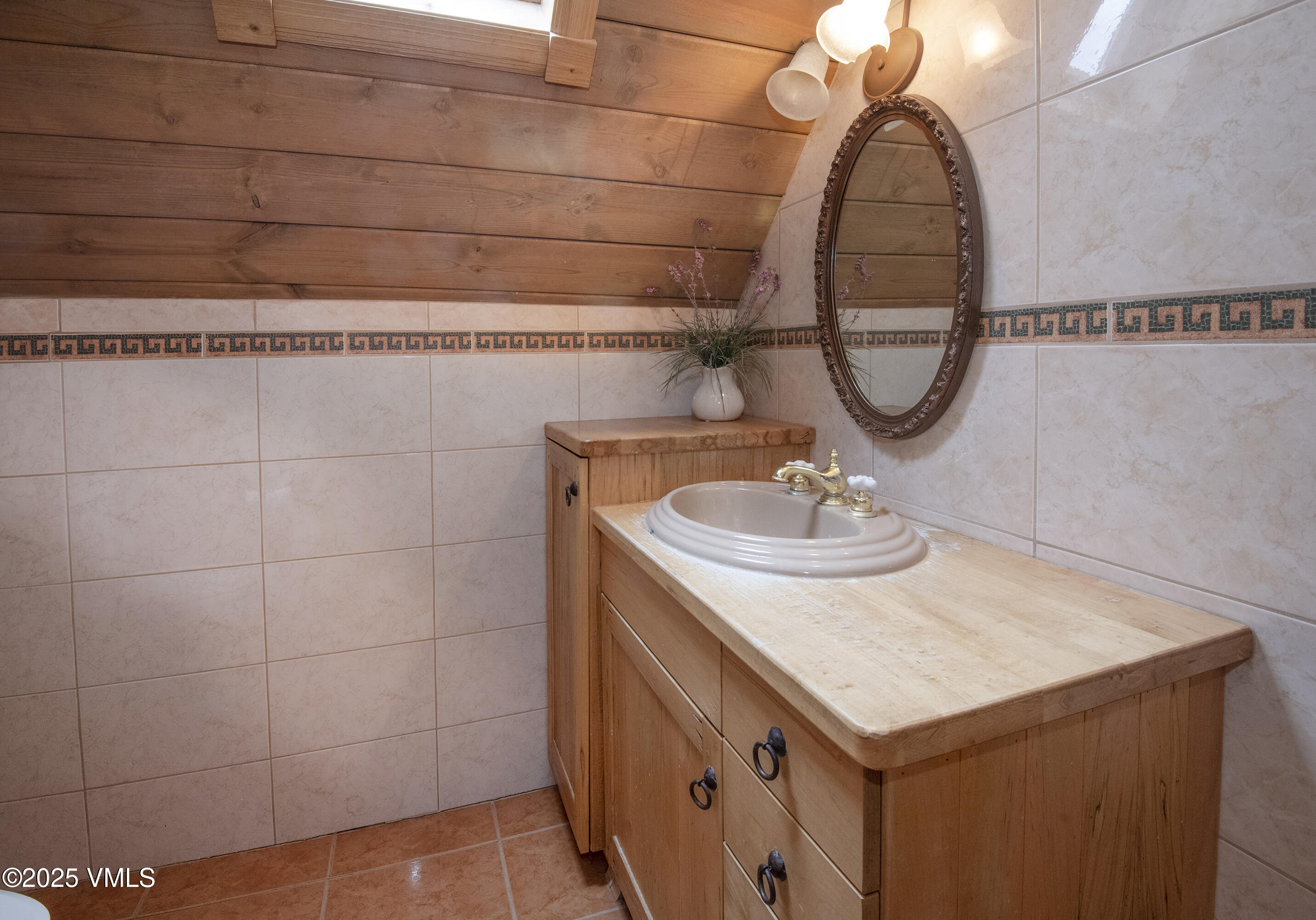 650 Castle Peak Ranch Road Eagle, CO 81631 - Photo 32 of 87 650_Castle_Peak_Upper_Level_Bathroom