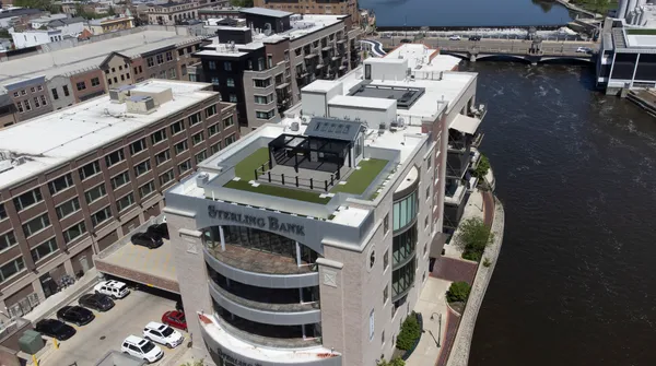 $2,995,000 | 10 Illinois Street, Unit 5A, St. Charles, IL 60174