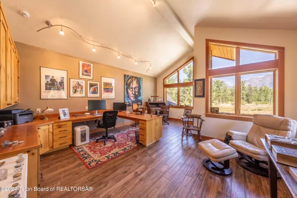 $7,200,000 | 155 East Buck Mountain Road, Jackson, WY 83001