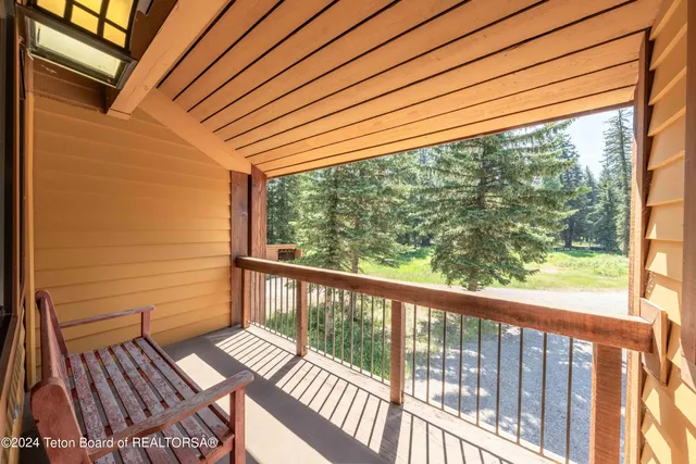 $7,200,000 | 155 East Buck Mountain Road, Jackson, WY 83001