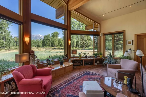 $7,200,000 | 155 East Buck Mountain Road, Jackson, WY 83001