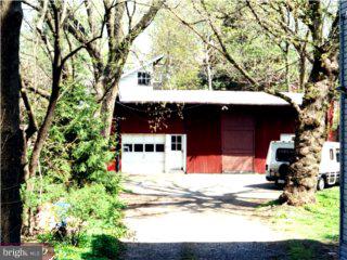 337 Ashbourne Road Cheltenham, PA 19012 - Photo 3 of 6