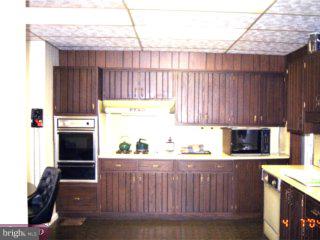 337 Ashbourne Road Cheltenham, PA 19012 - Photo 5 of 6