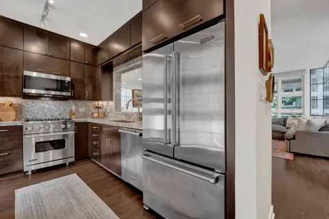 $875,000 | 1967 North Maud Avenue, Unit A, Chicago, IL 60614