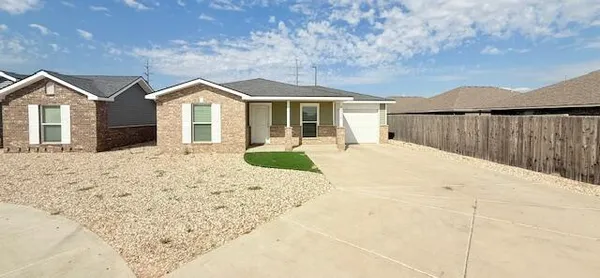 $1,499 | 9711 Trenton Avenue, Lubbock, TX 79424