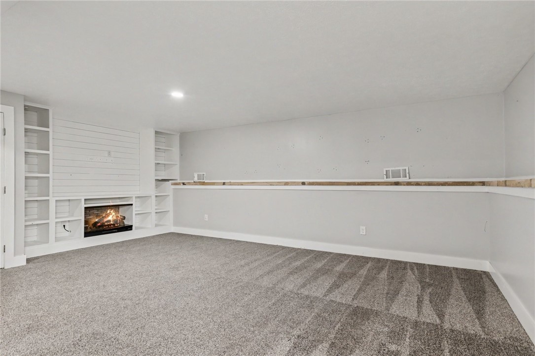67 Constance Street East Greece, NY 14612 - Photo 20 of 35