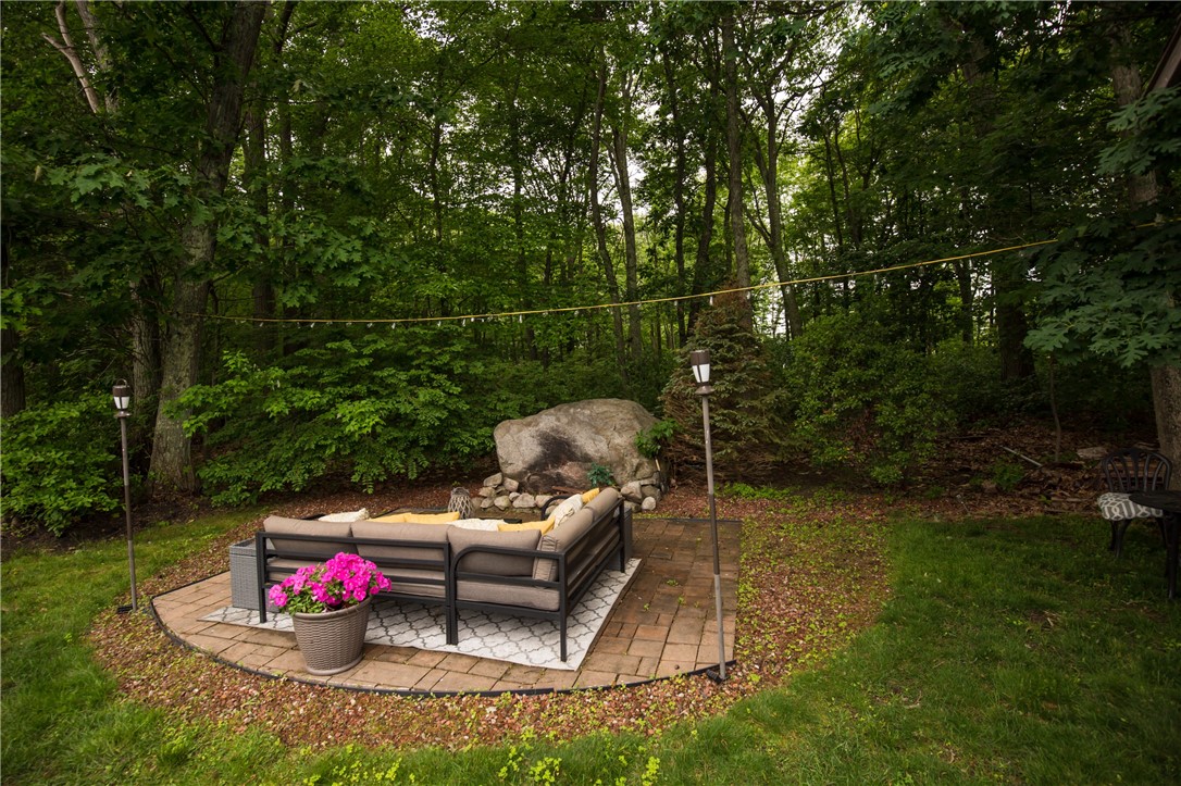 164 Mohawk Trail Cranston, RI 02921 - Photo 40 of 40 Gallery Image 40