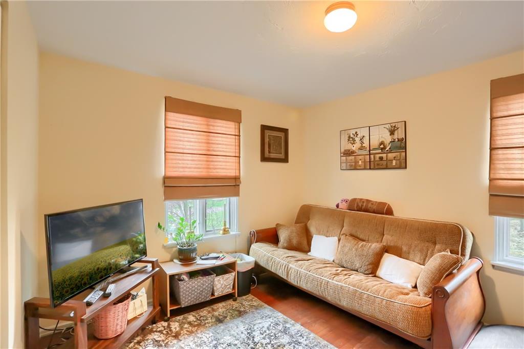 178 Mary Reed Road Baden, PA 15005 - Photo 16 of 25 Bedroom 3, currently used as a den