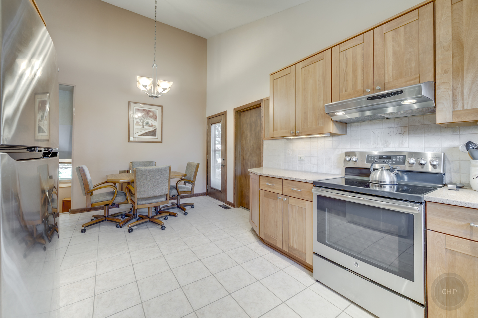 1259 Natchez Trace Circle Naperville, IL 60565 - Photo 12 of 56 a kitchen with a sink cabinets and appliances