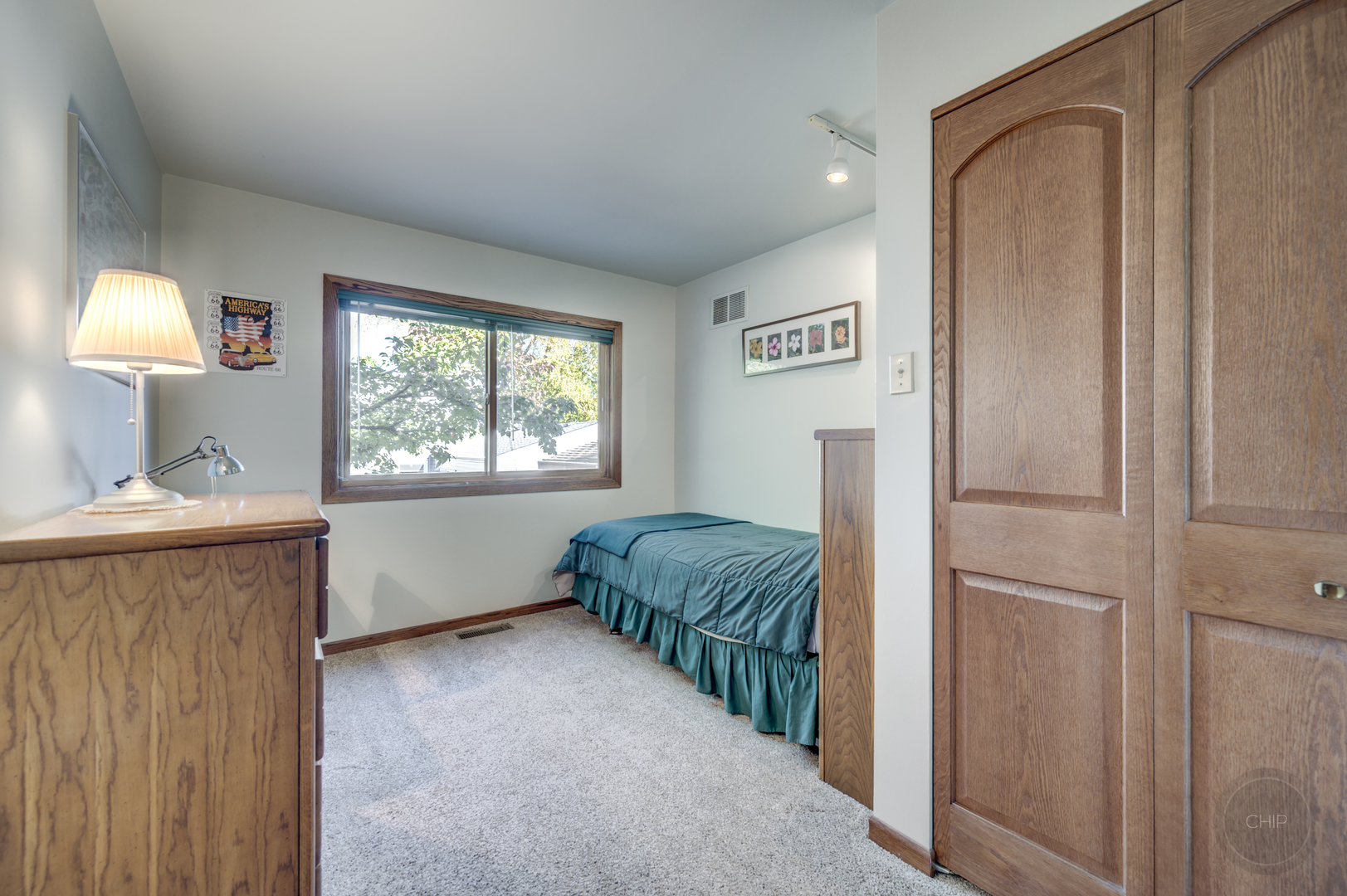 1259 Natchez Trace Circle Naperville, IL 60565 - Photo 31 of 56 a room with a bed and a window