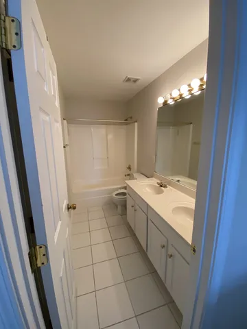 $3,400 | 405 Waterton Court, Brentwood, TN 37027