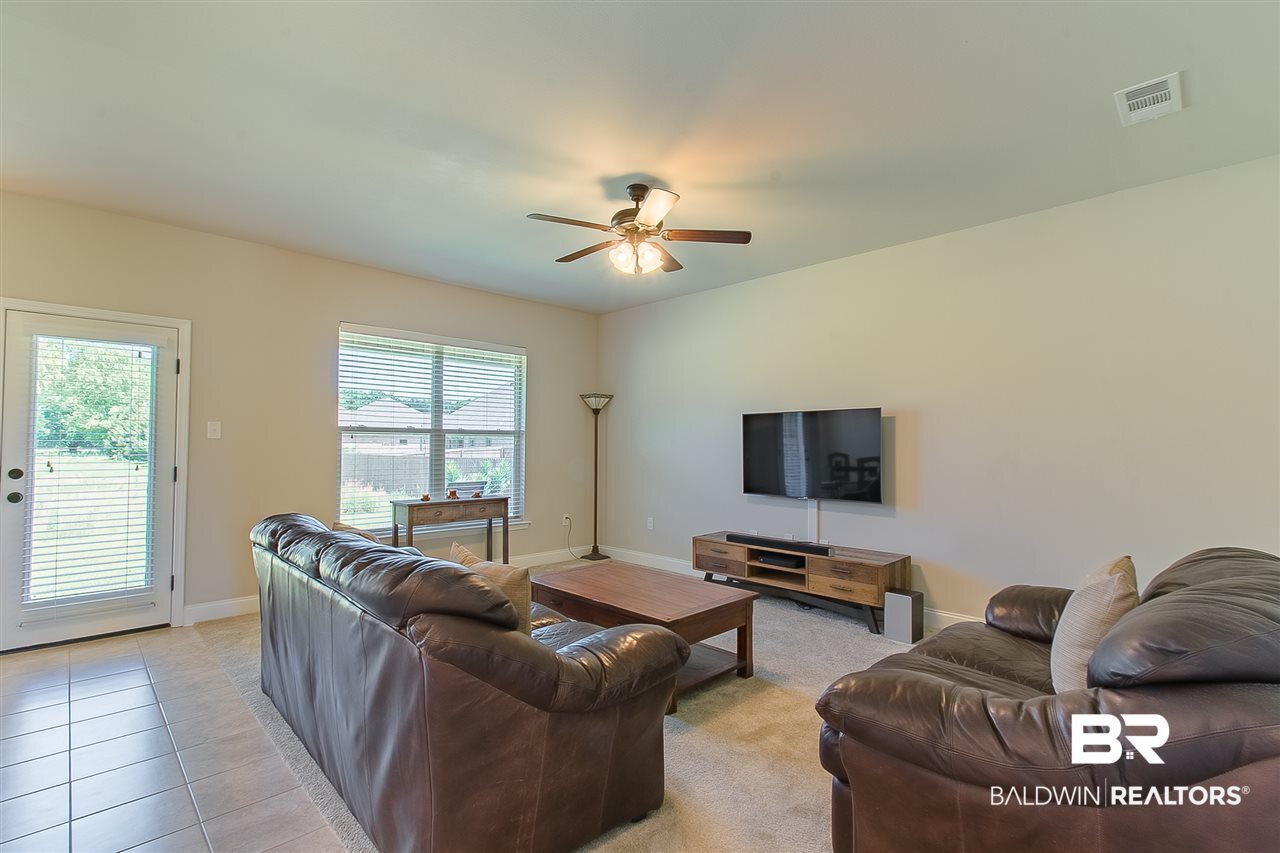 21238 Merlot Loop Silverhill, AL 36576 - Photo 15 of 23 Living Room
