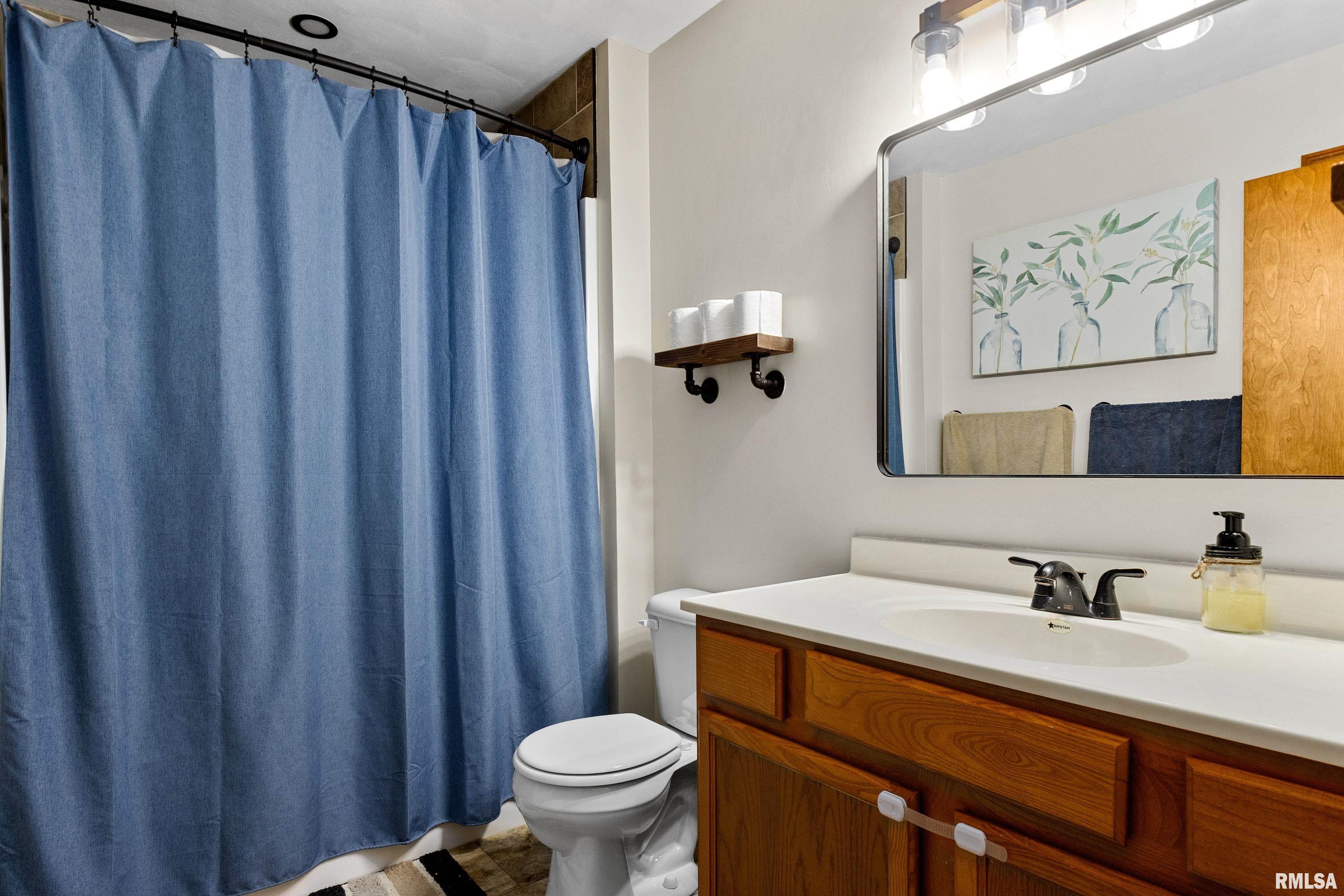 2305 North Lehman Road Peoria, IL 61604 - Photo 18 of 38