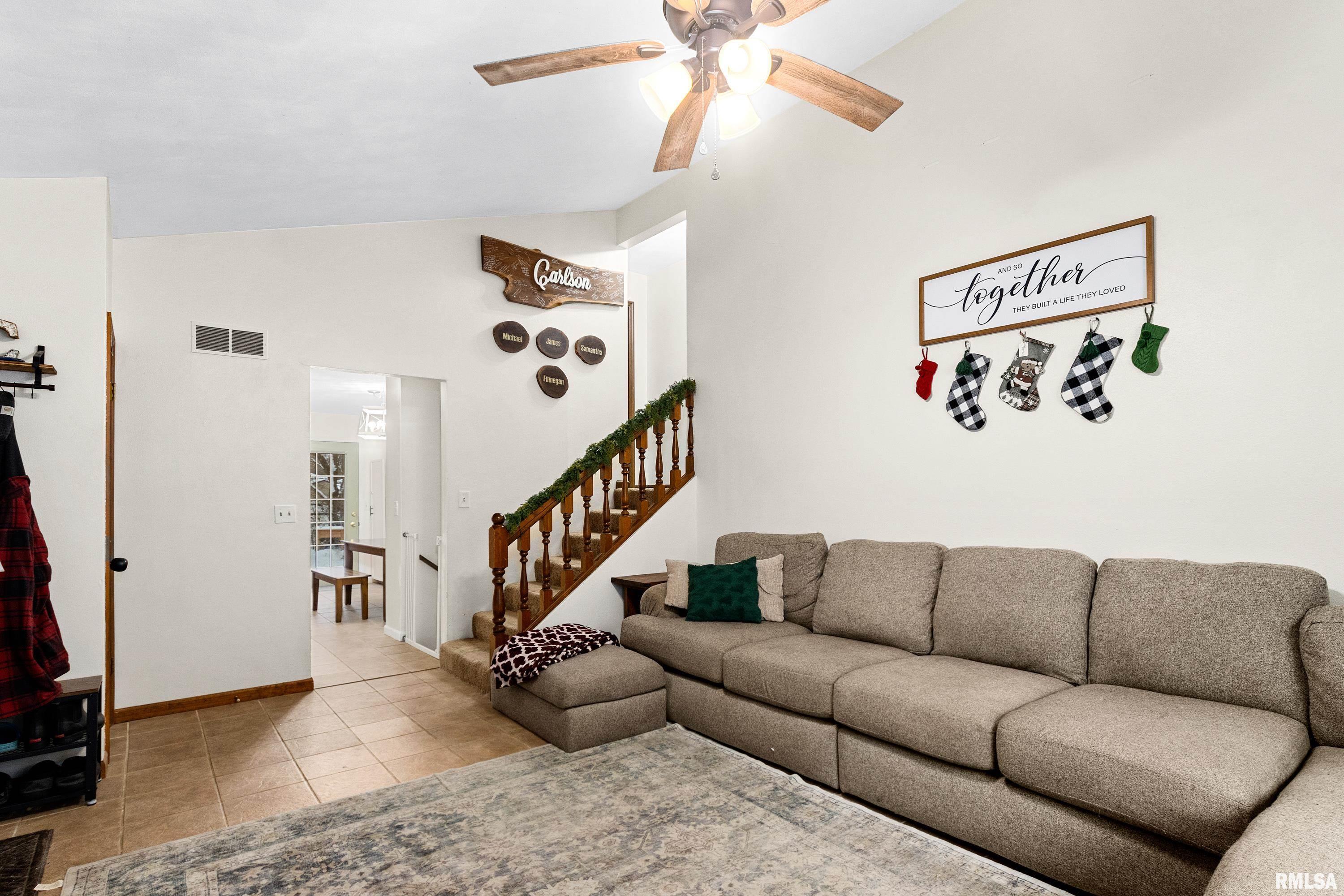 2305 North Lehman Road Peoria, IL 61604 - Photo 6 of 38