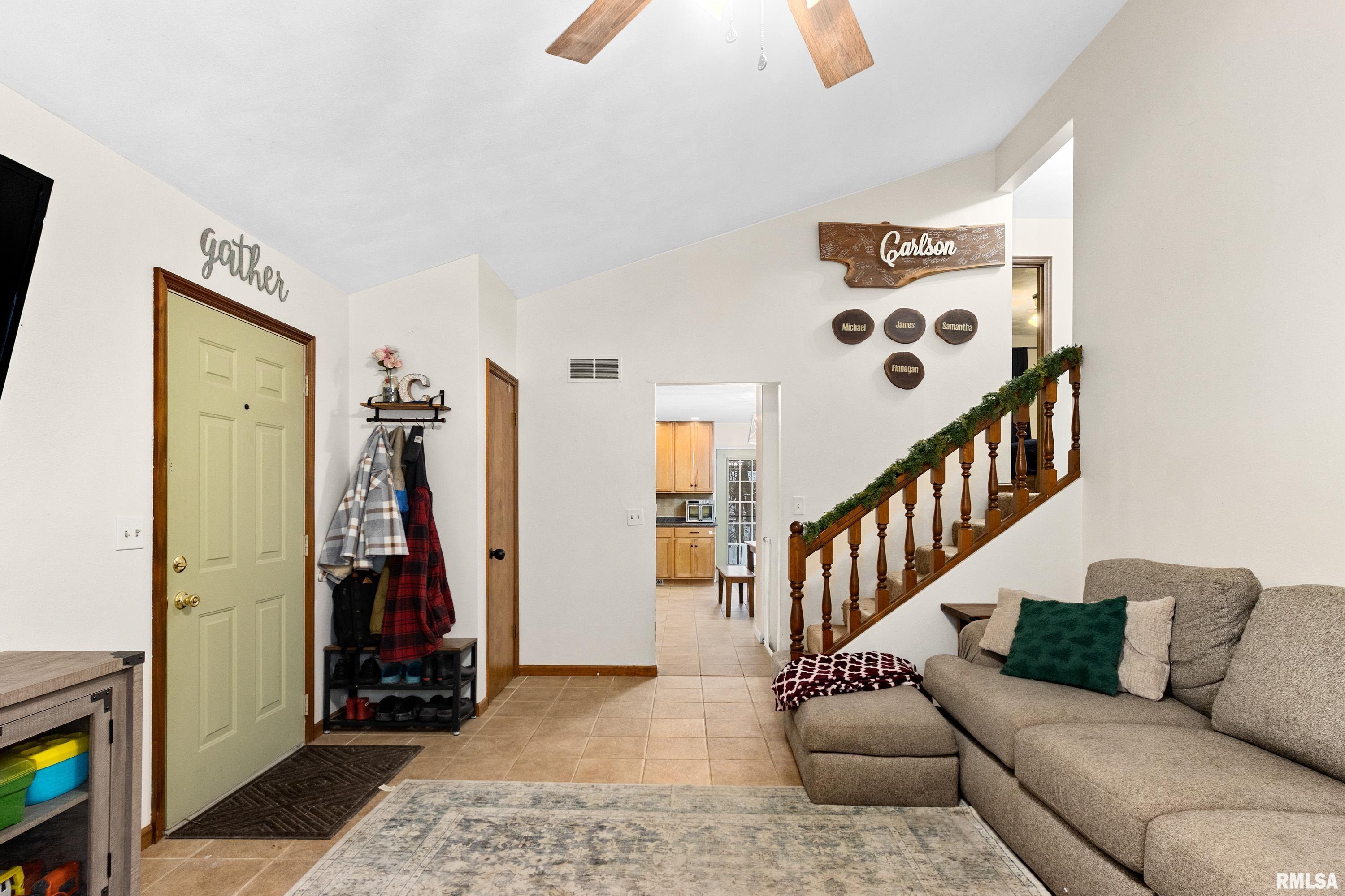 2305 North Lehman Road Peoria, IL 61604 - Photo 7 of 38