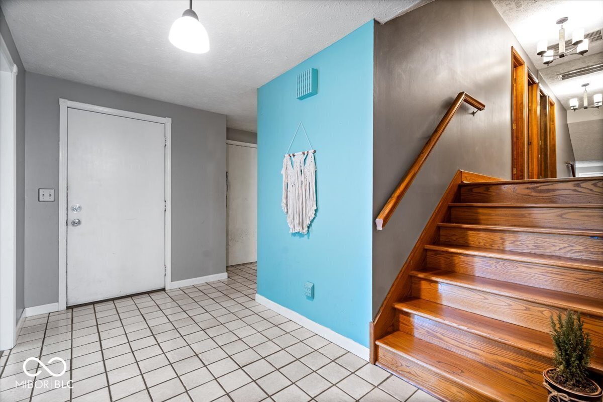 1010 Porto Bello Street Pendleton, IN 46064 - Photo 20 of 30