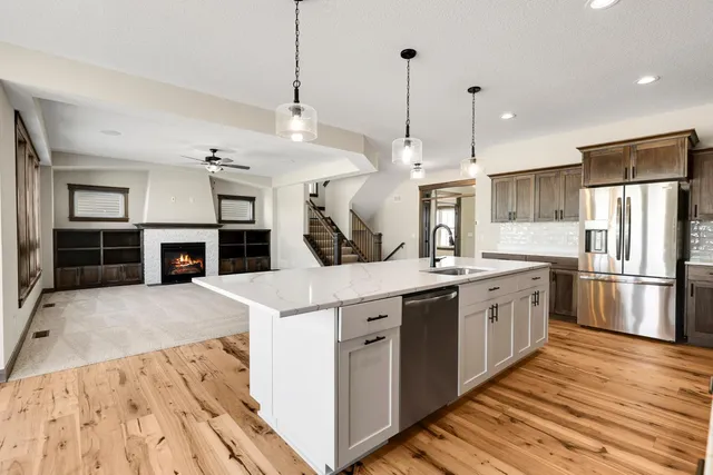 $809,900 | 18567 Hidden Way, Lakeville, MN 55044