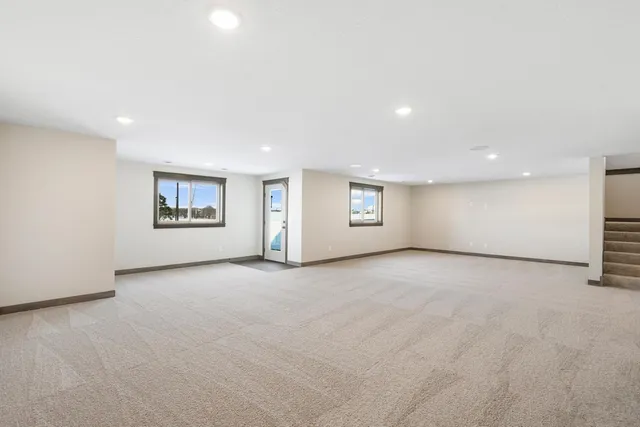 $809,900 | 18567 Hidden Way, Lakeville, MN 55044