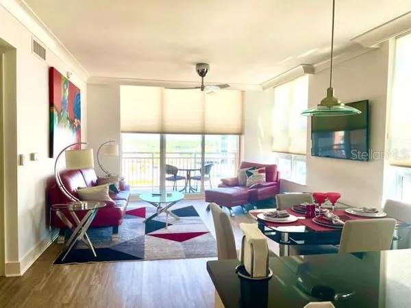 $5,000 | 1350 Main Street, Unit 909, Sarasota, FL 34236