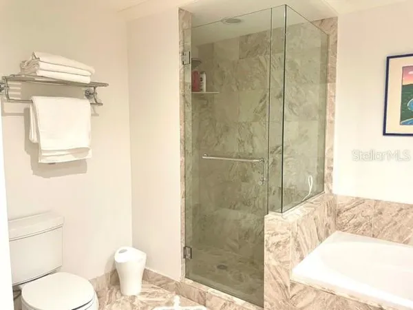 $5,000 | 1350 Main Street, Unit 909, Sarasota, FL 34236