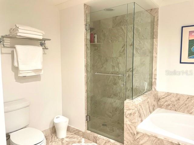 1350 Main Street, Unit 909 Sarasota, FL 34236 - Photo 10 of 18