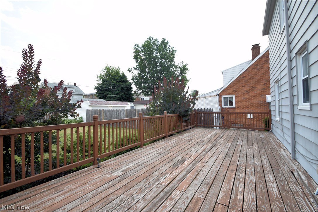 6439 Stanbury Road Parma, OH 44129 - Photo 20 of 23